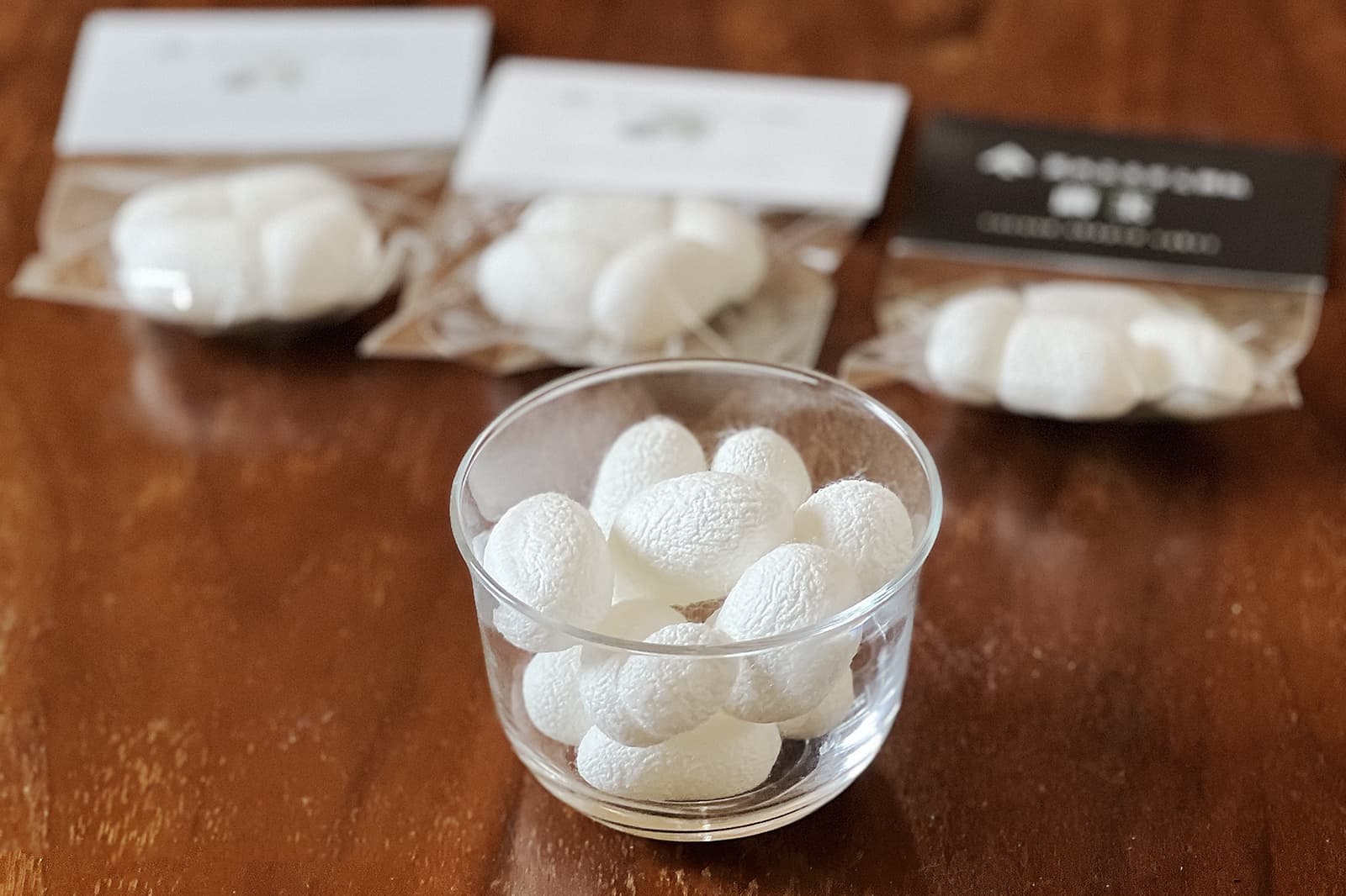 繭玉イメージ画像